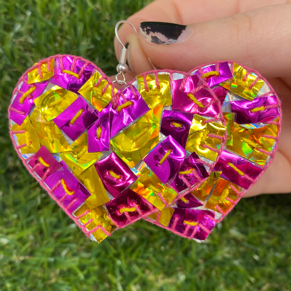 Fragment holographic hearts